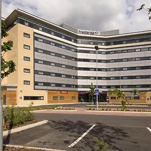 Premier Manchester Airport Runger Lane North Hotel Hale (Greater Manchester)