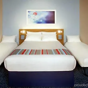 Travelodge Waterloo Place Hotel Edinburgh